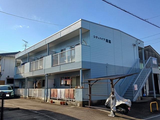 Fachada de シティーハイツ南脇