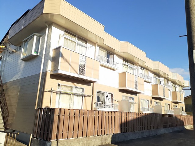Fachada de コーポラス栄