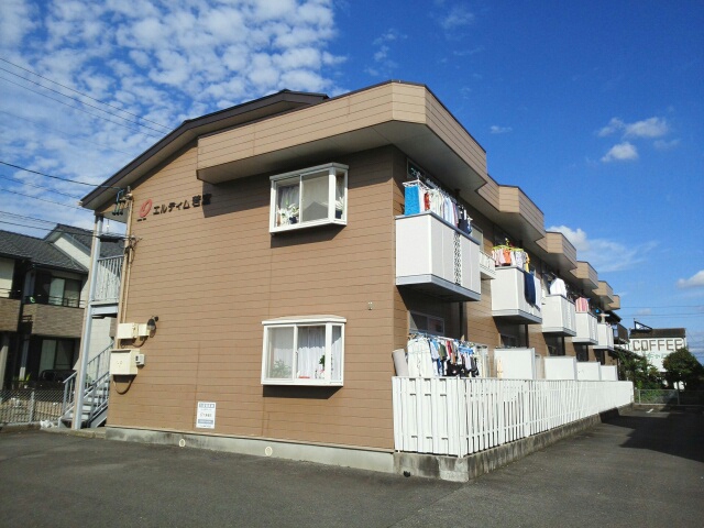 Fachada de エルディム若宮