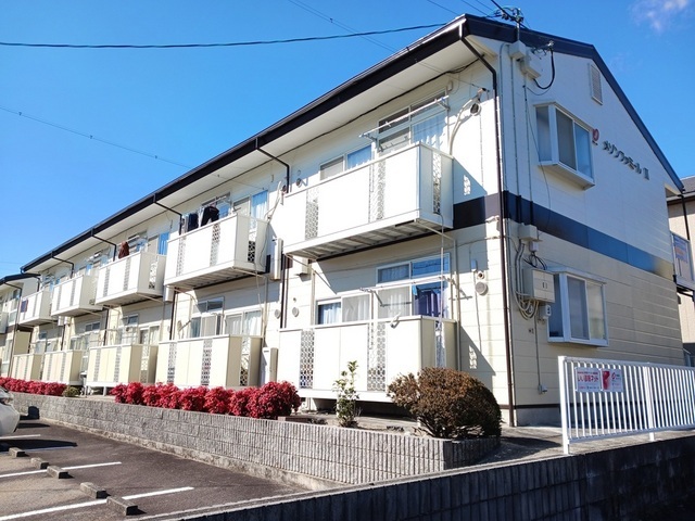 Fachada de メゾンファミールⅡ
