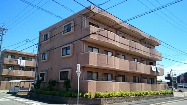 Fachada de ラヴィアンローズA