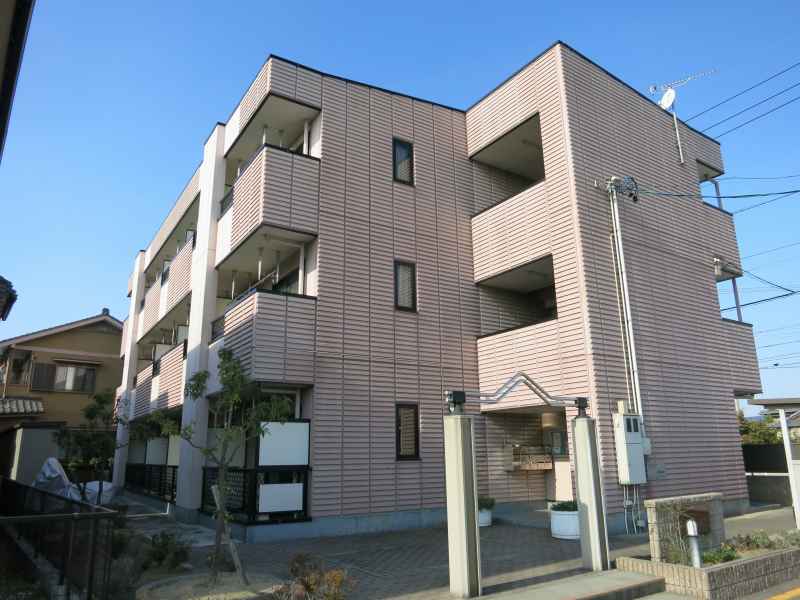 Fachada de メゾン・K