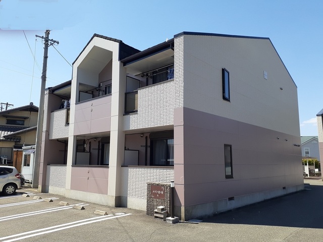 Fachada de メゾン堂ノ前Ａ