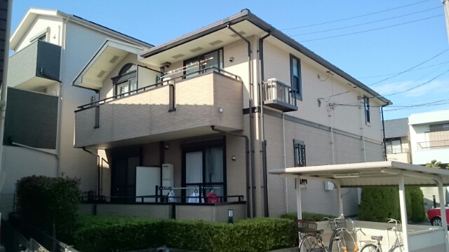 Fachada de クレメント花塚