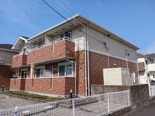 Fachada de エル・シャロームＡ
