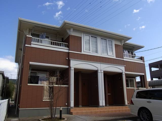 Fachada de ルナ　エ　ステラＢ