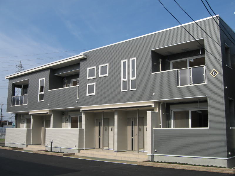 Fachada de カトルセゾンＢ