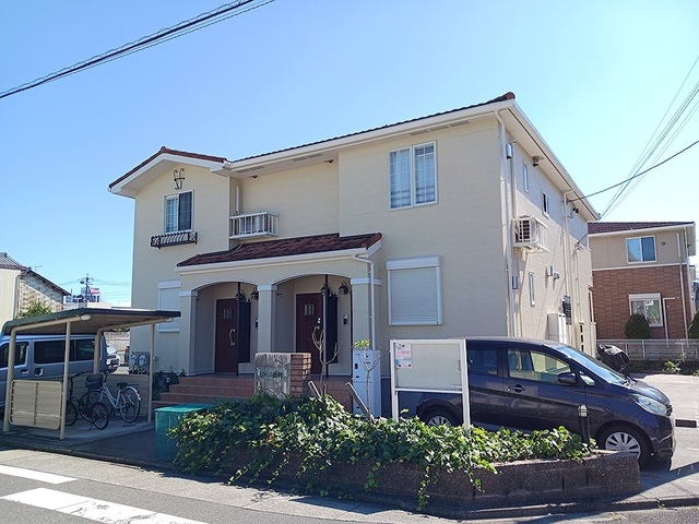Fachada de ＵＨ八剱町