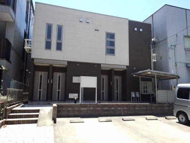 Fachada de アぺックス　荒子