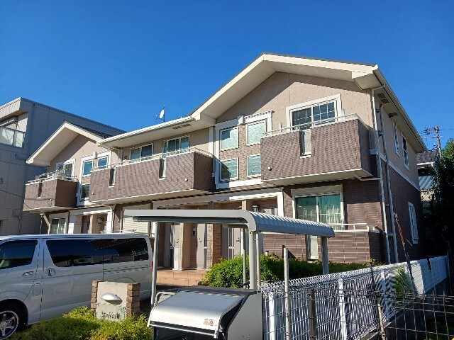 Fachada de アザレア　由