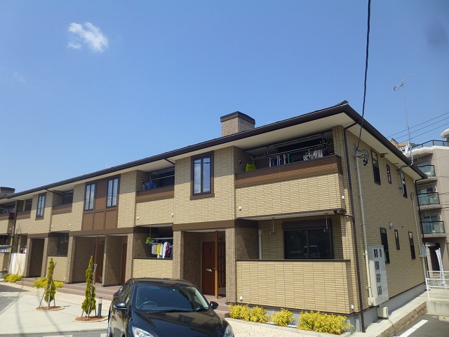 Fachada de イリス　Ａ