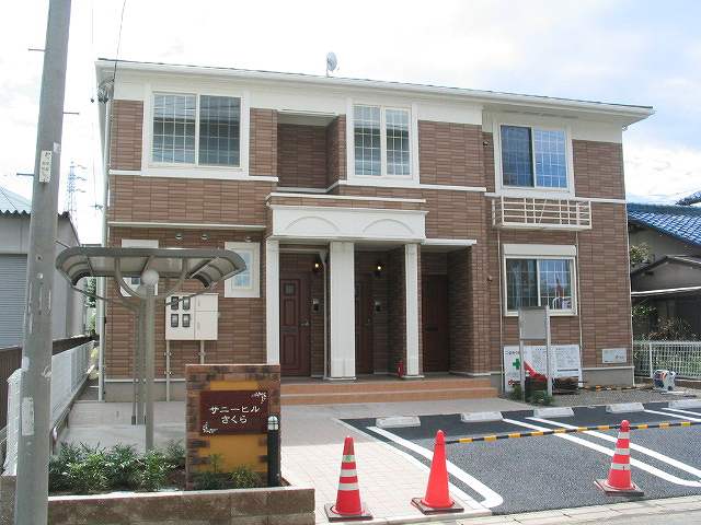 Fachada de サニーヒル・さくら
