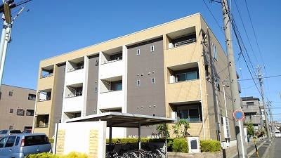 Fachada de カルム　エミー