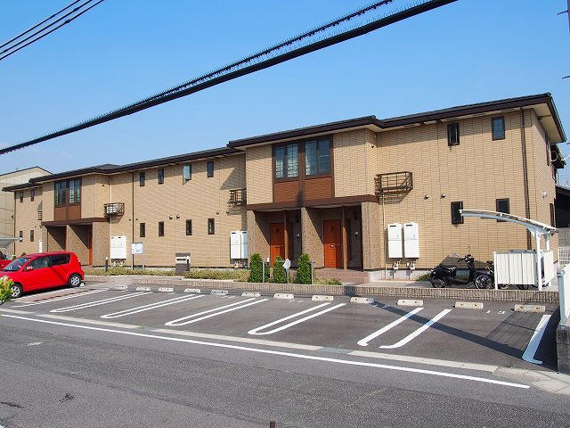 Fachada de メゾン伏見