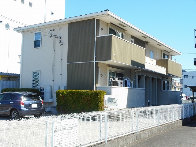 Fachada de クラージュ