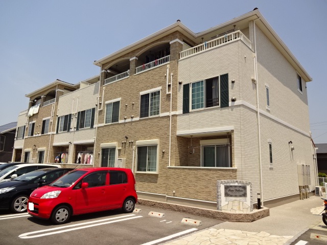 Fachada de サン　フェリーチェ