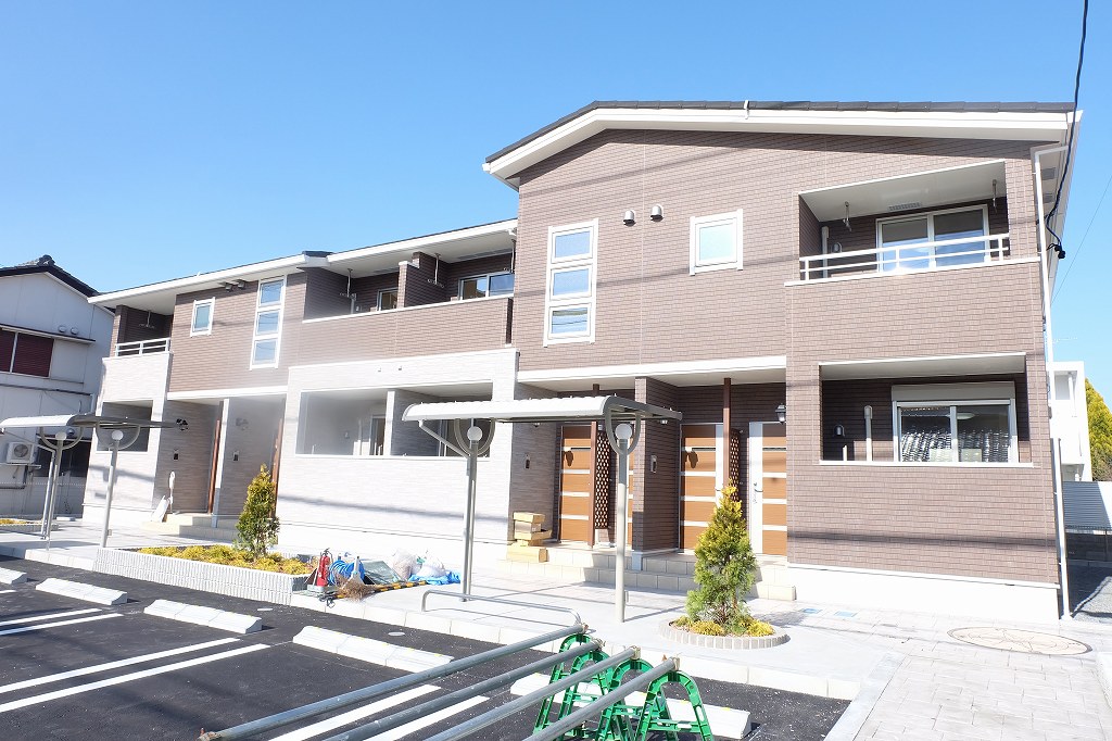 Fachada de サンモールⅡ
