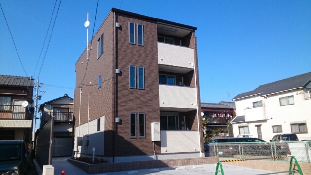 Fachada de クレメント福池