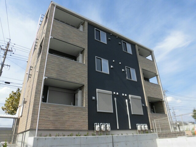 Fachada de ウエスト・ヌーヴォー　Ⅰ
