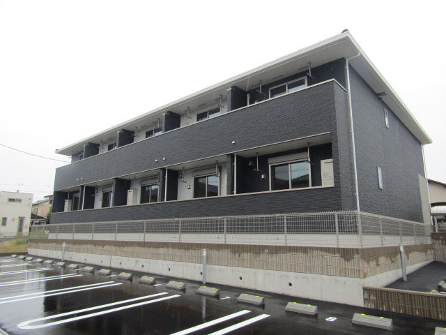 Fachada de IXI Ⅱ(イクシィⅡ)