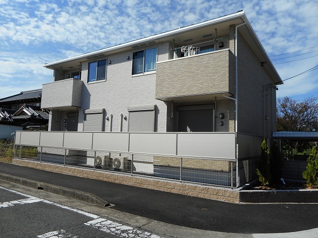 Fachada de リバティークイーン