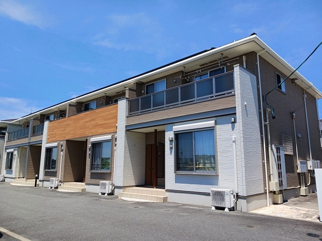 Fachada de ルミエール小坂井Ａ