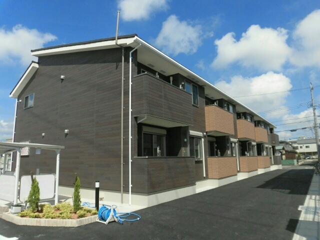Fachada de ソレイユ・ルヴァン