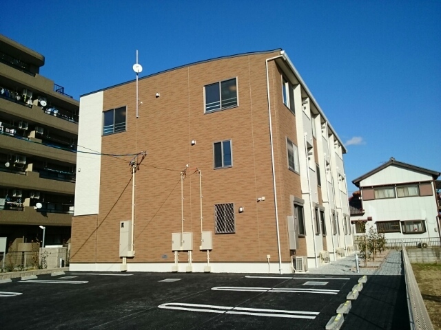 Fachada de ＵＨ浅野