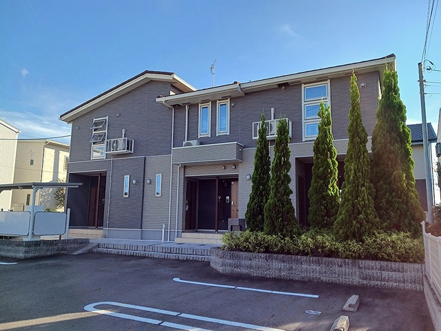 Fachada de マリアージュ