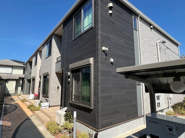 Fachada de バロン