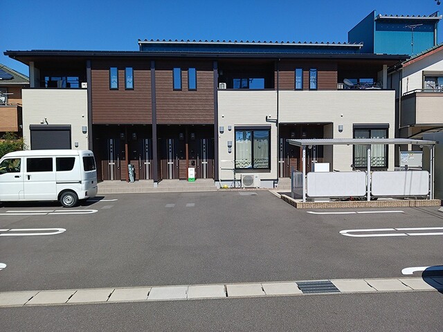 Fachada de ディセントラ西五城Ⅱ