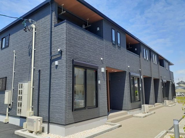 Fachada de サンク東五城