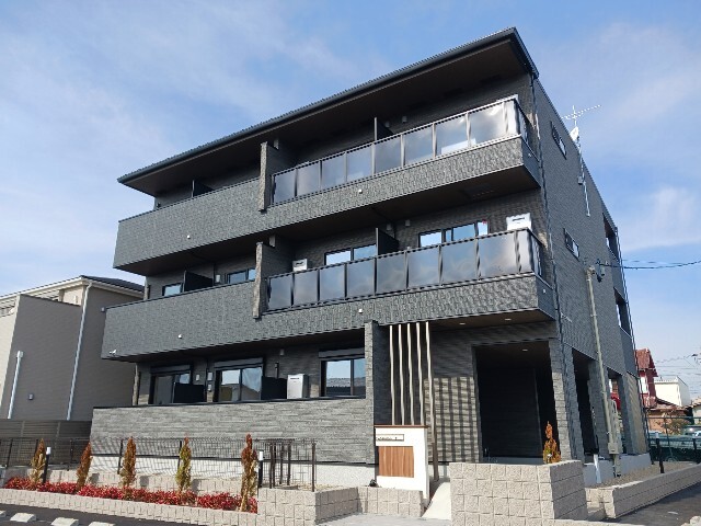 Fachada de エクセルシオールⅡ