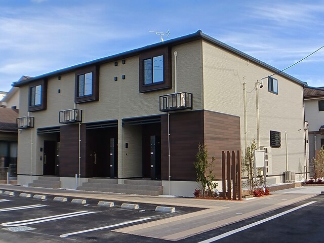 Fachada de ロイヤルガーデン