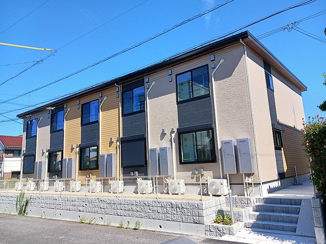 Fachada de アネックス・タカノ