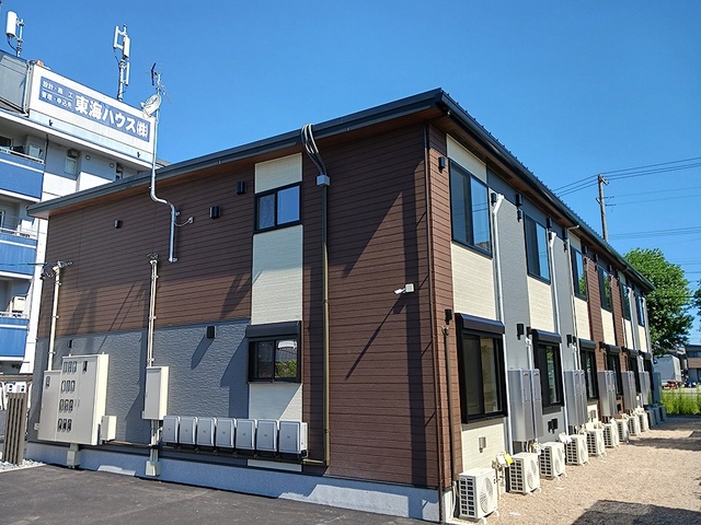 Fachada de ルミエール　井竜