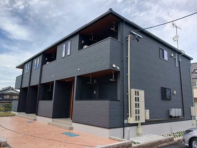 Fachada de セネシオ