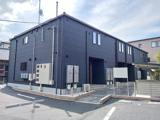 Fachada de グラード　三ノ輪