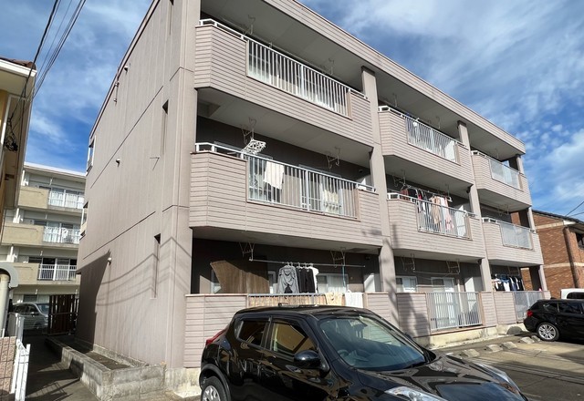 Fachada de サンシティ小木田