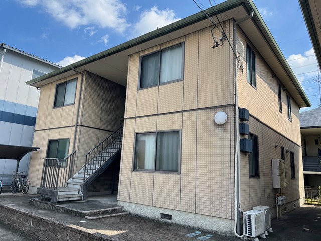 Fachada de ファミーリオ細木Ａ